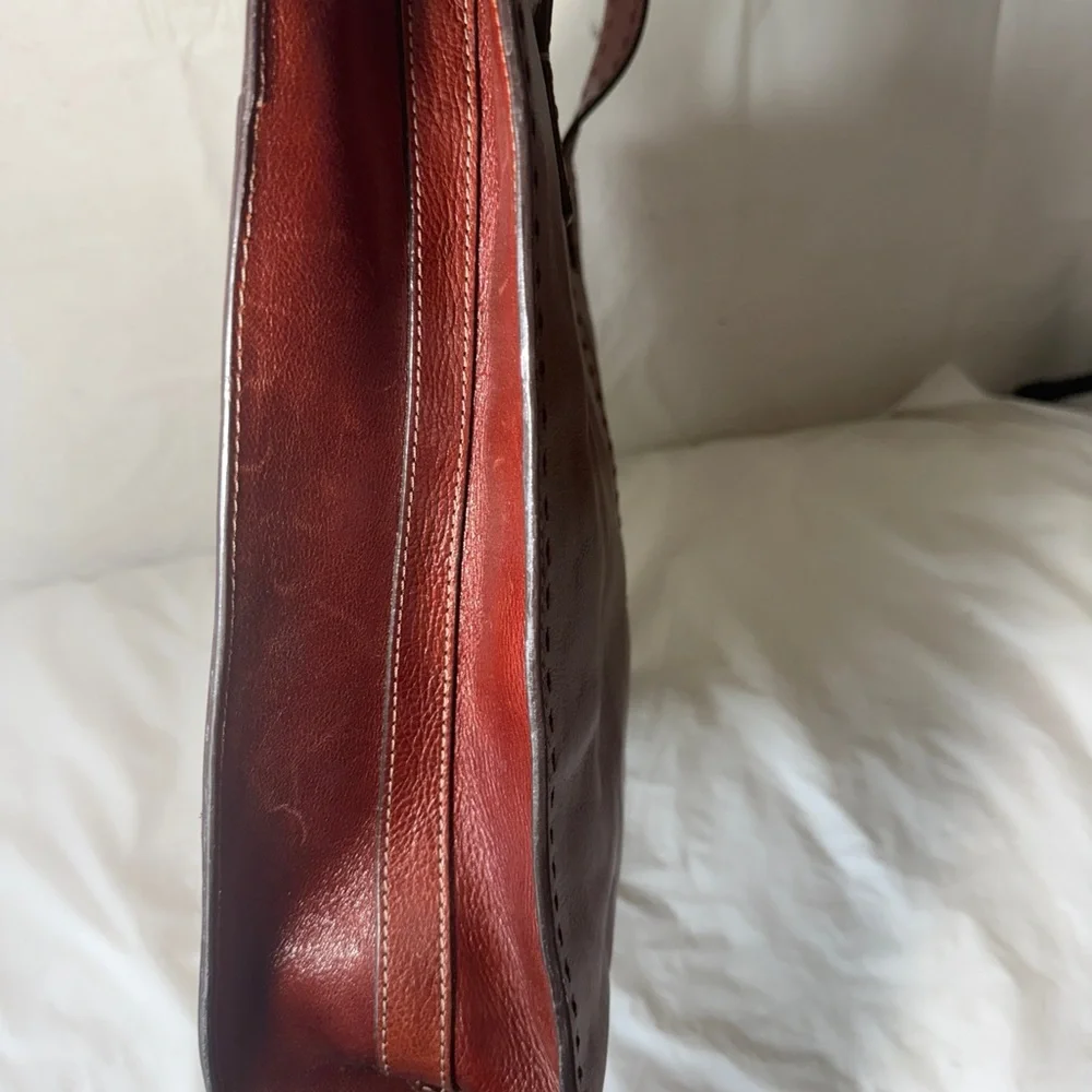 Fossil Brown Leather Shoulder Bag - Picture 5 of 15